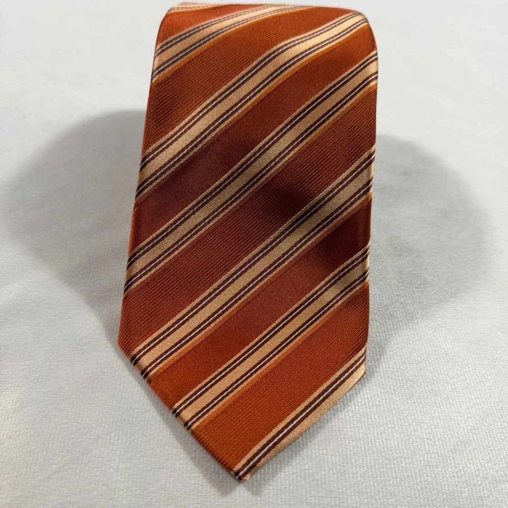 BOSS Hugo Boss 100% Silk Necktie Brown Orange Tan Designer Striped Made in Italy